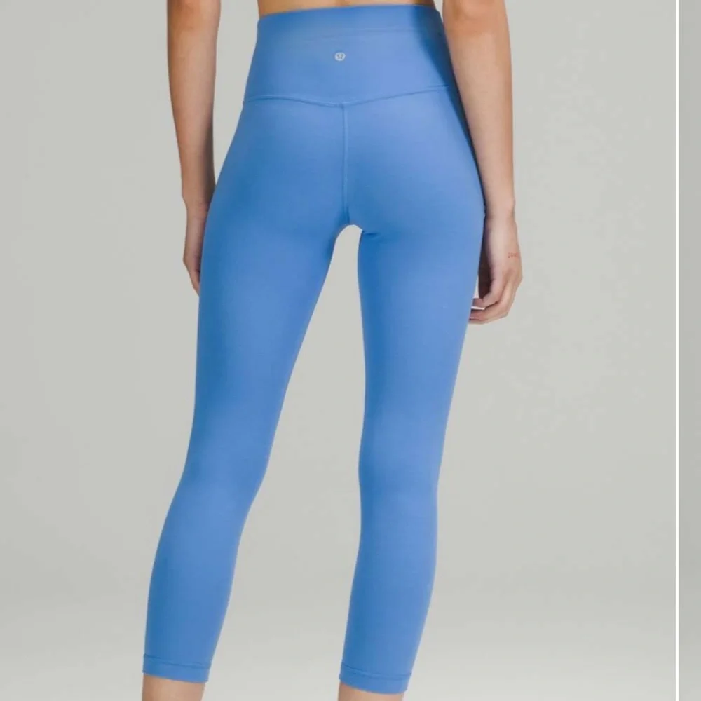 Lululemon Leggings Tights Cropped Pants Blue High Rise 12 Yoga Pilates Workout - Picture 2 of 10